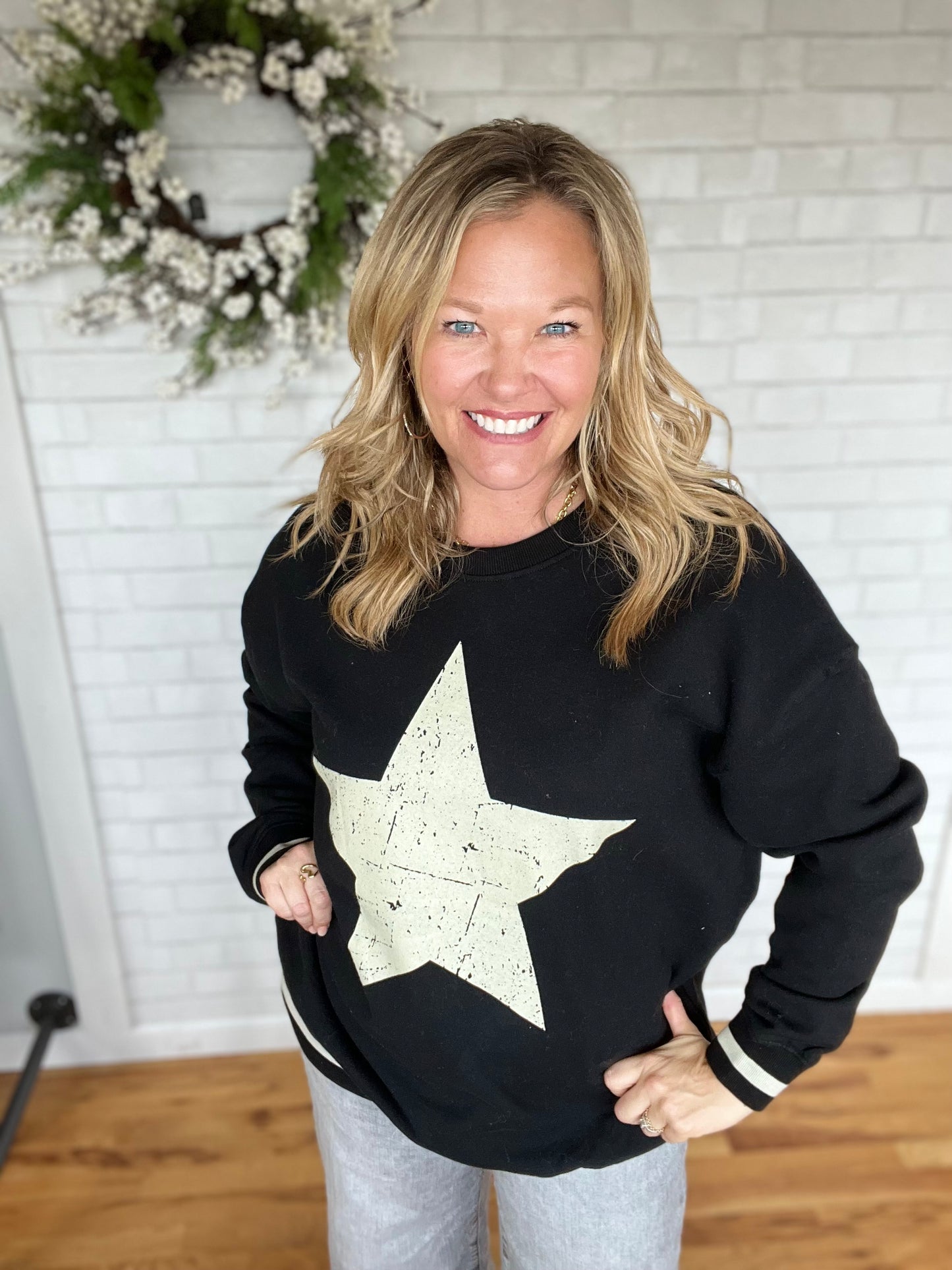 Retro Star Sweatshirt