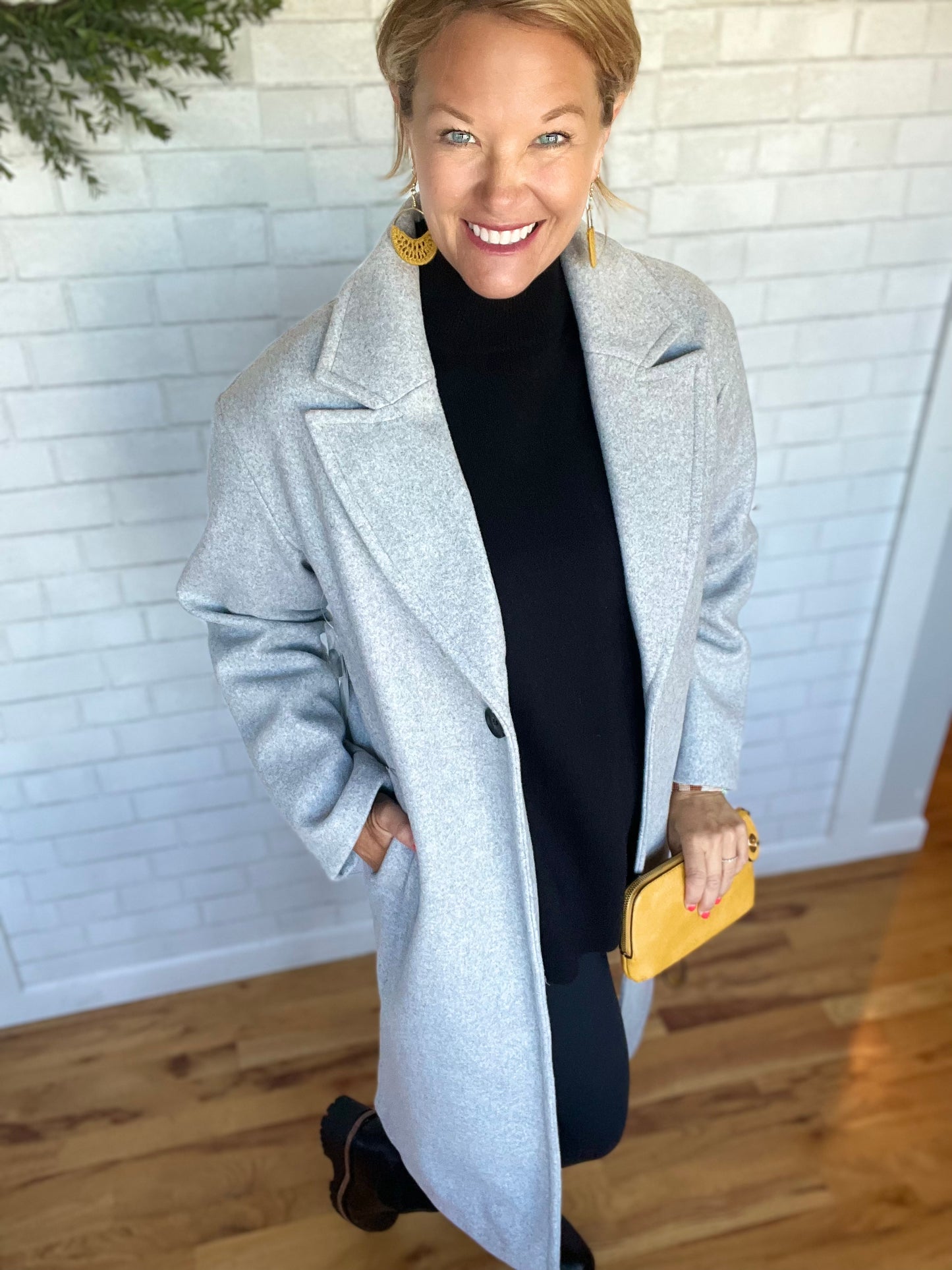 Gena Grey Topper