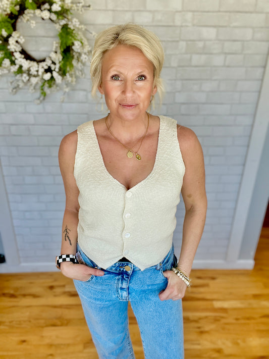 Natalie Vest- Natural