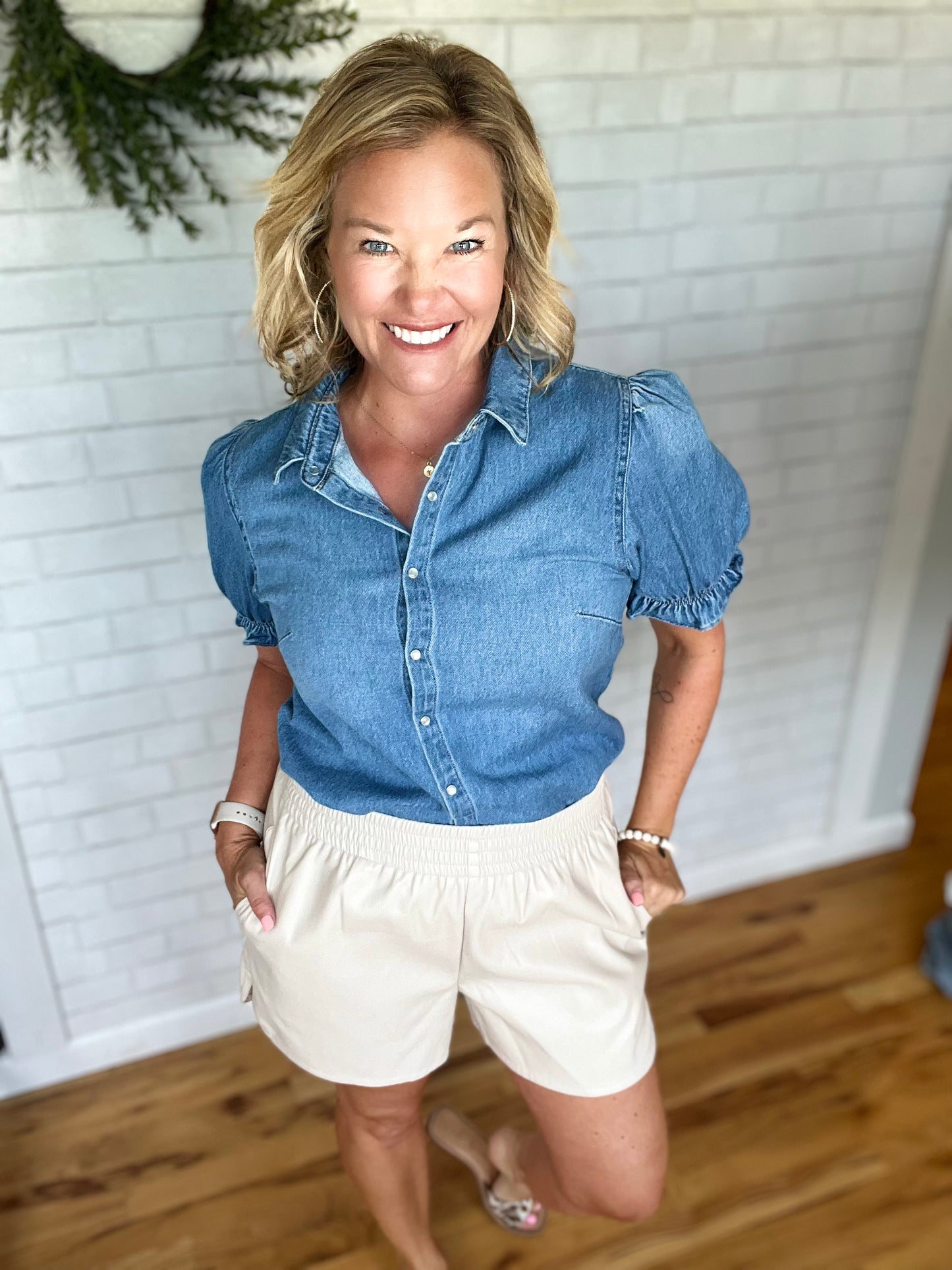 Faux Leather Short - Ecru