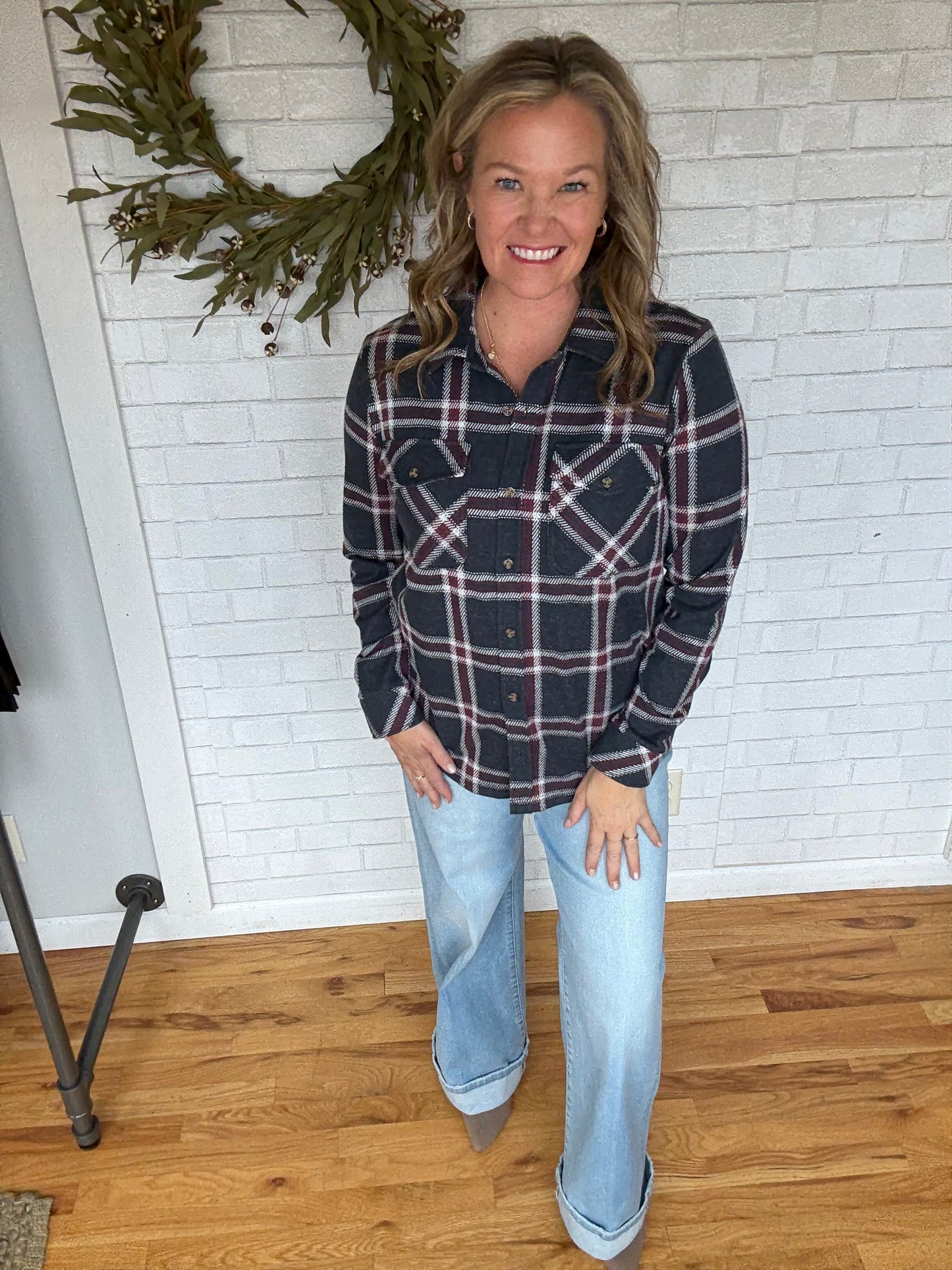 Cassian Shirt- Black Red Plaid