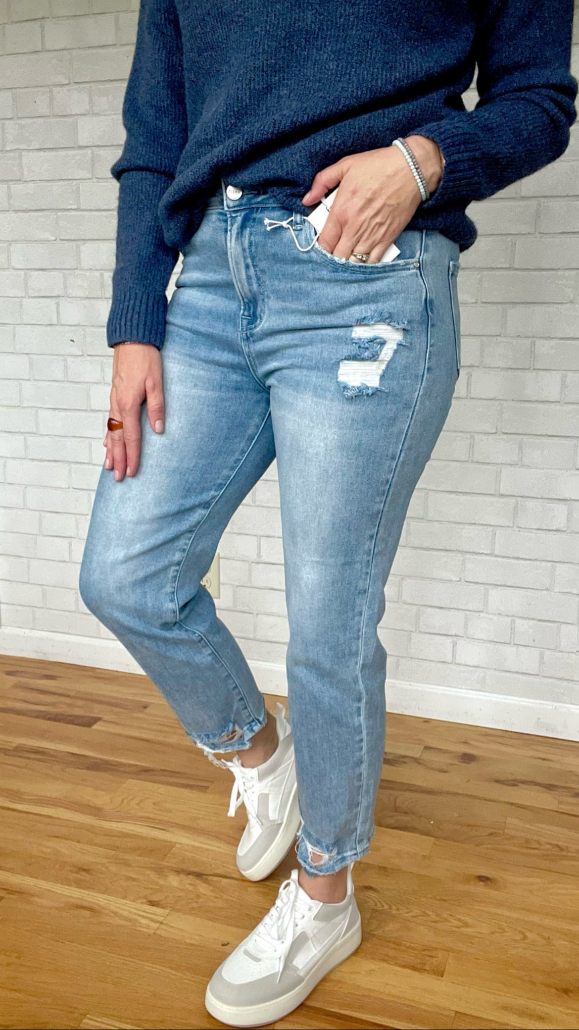 High Rise Slim Straight By Risen - Light Wash