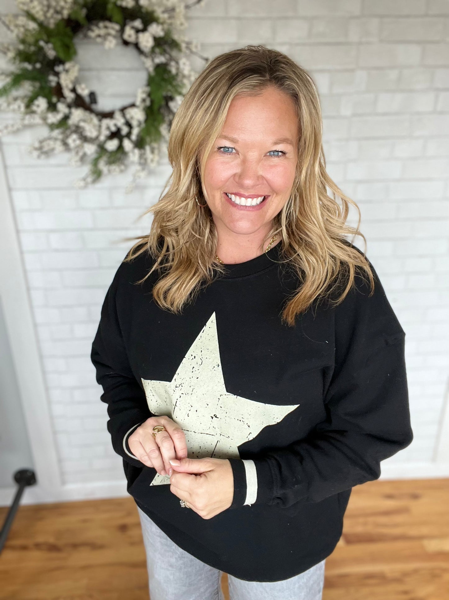 Retro Star Sweatshirt