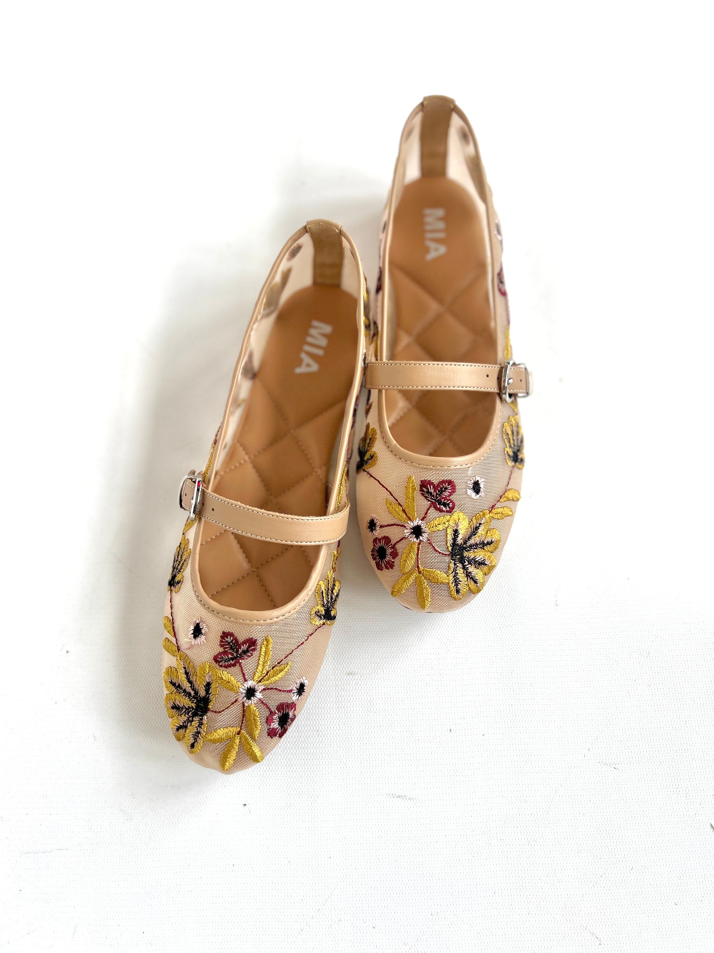 Bluet Flat
