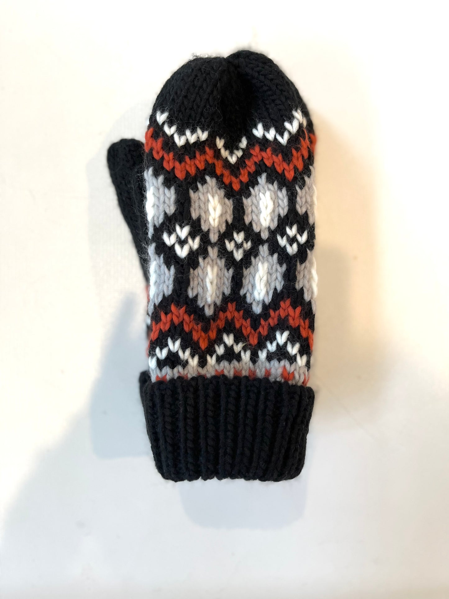 Patterned Mittens