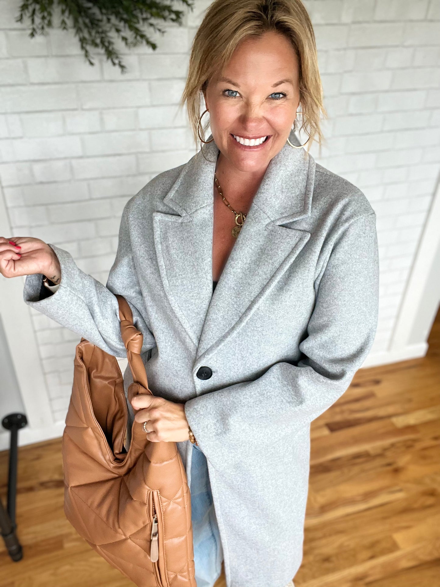 Gena Grey Topper