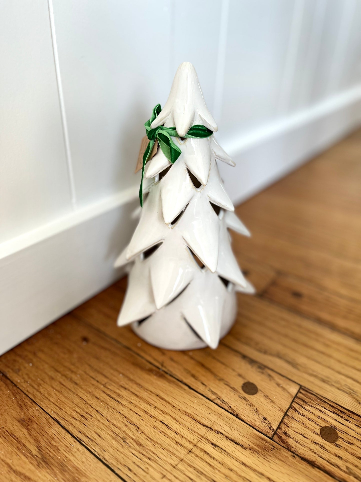 SM White Ceramic Tree