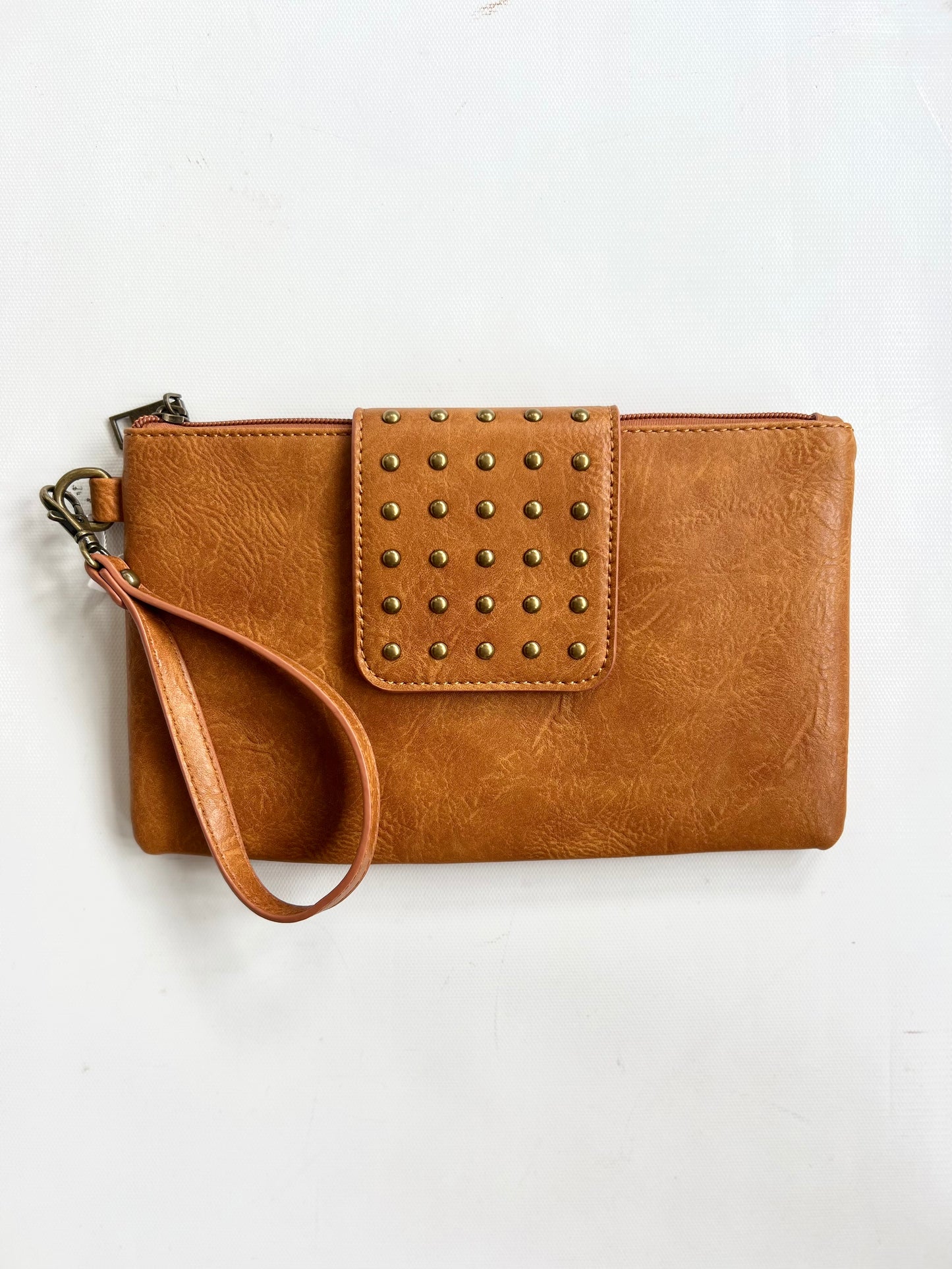Riviera Maya Rivet Clutch