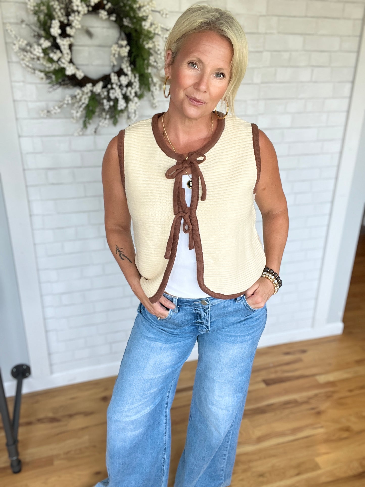 Contrast Double Tie Vest