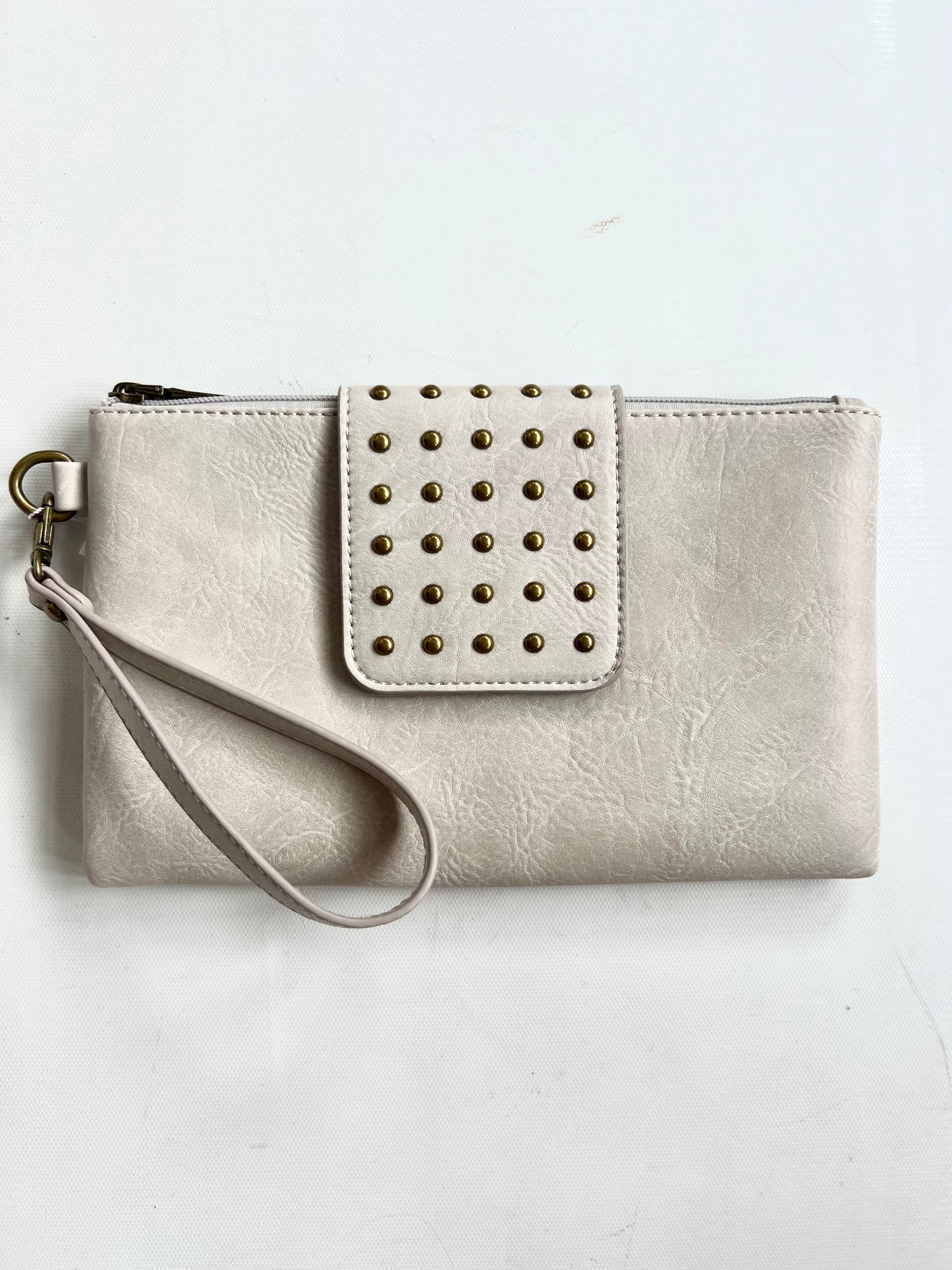 Riviera Maya Rivet Clutch