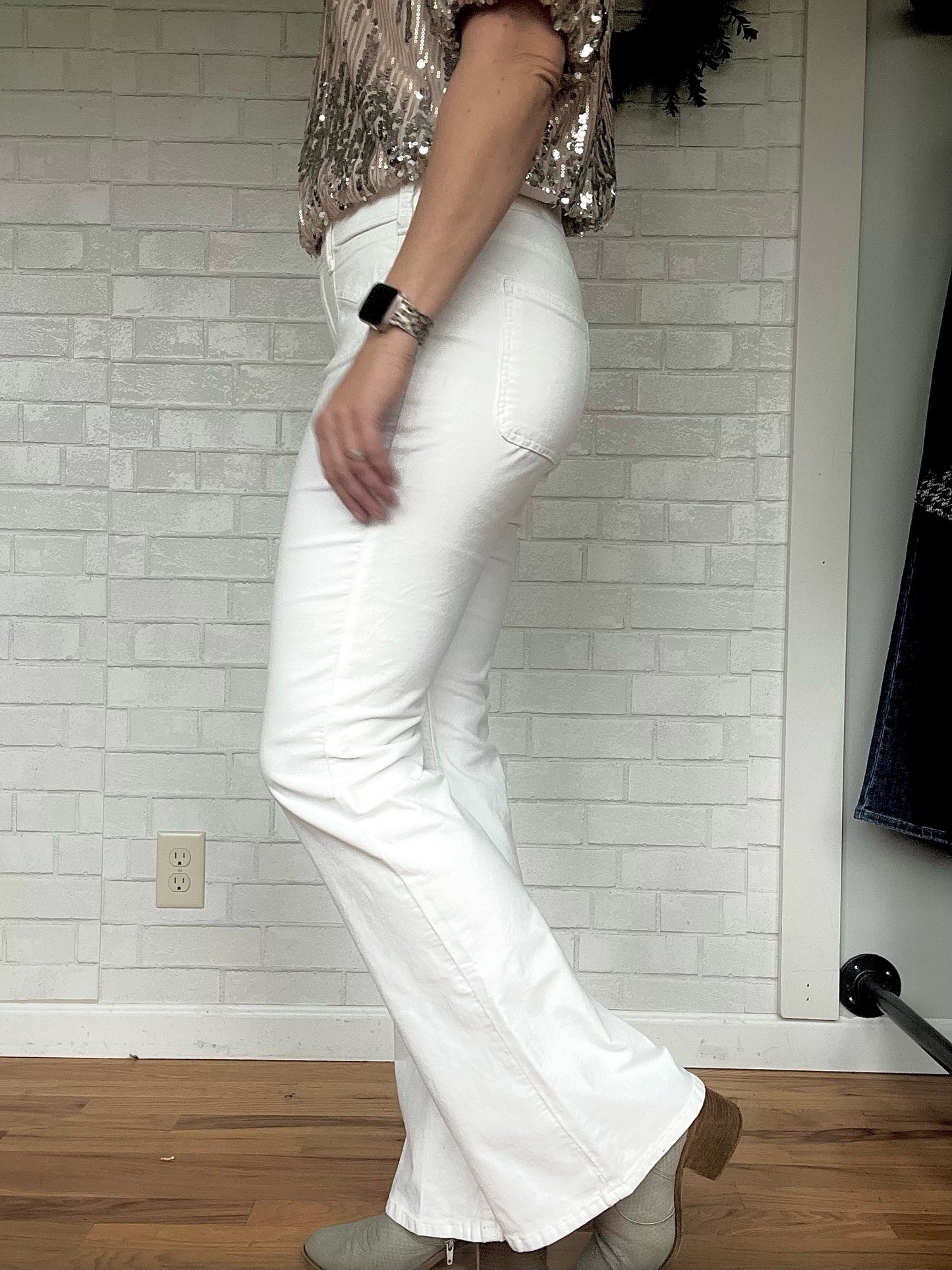 Ana High Rise- Pearl