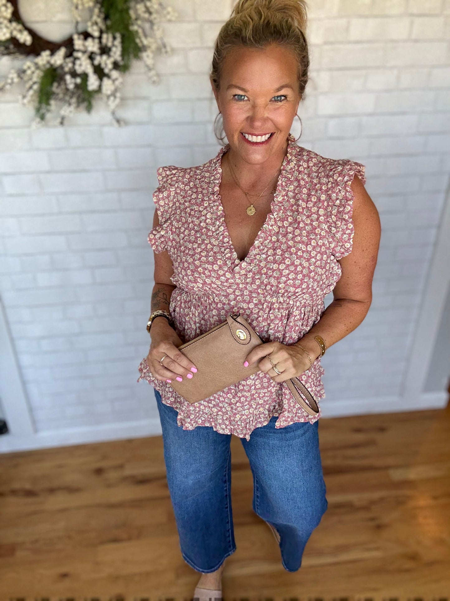 EB Crop Jeans