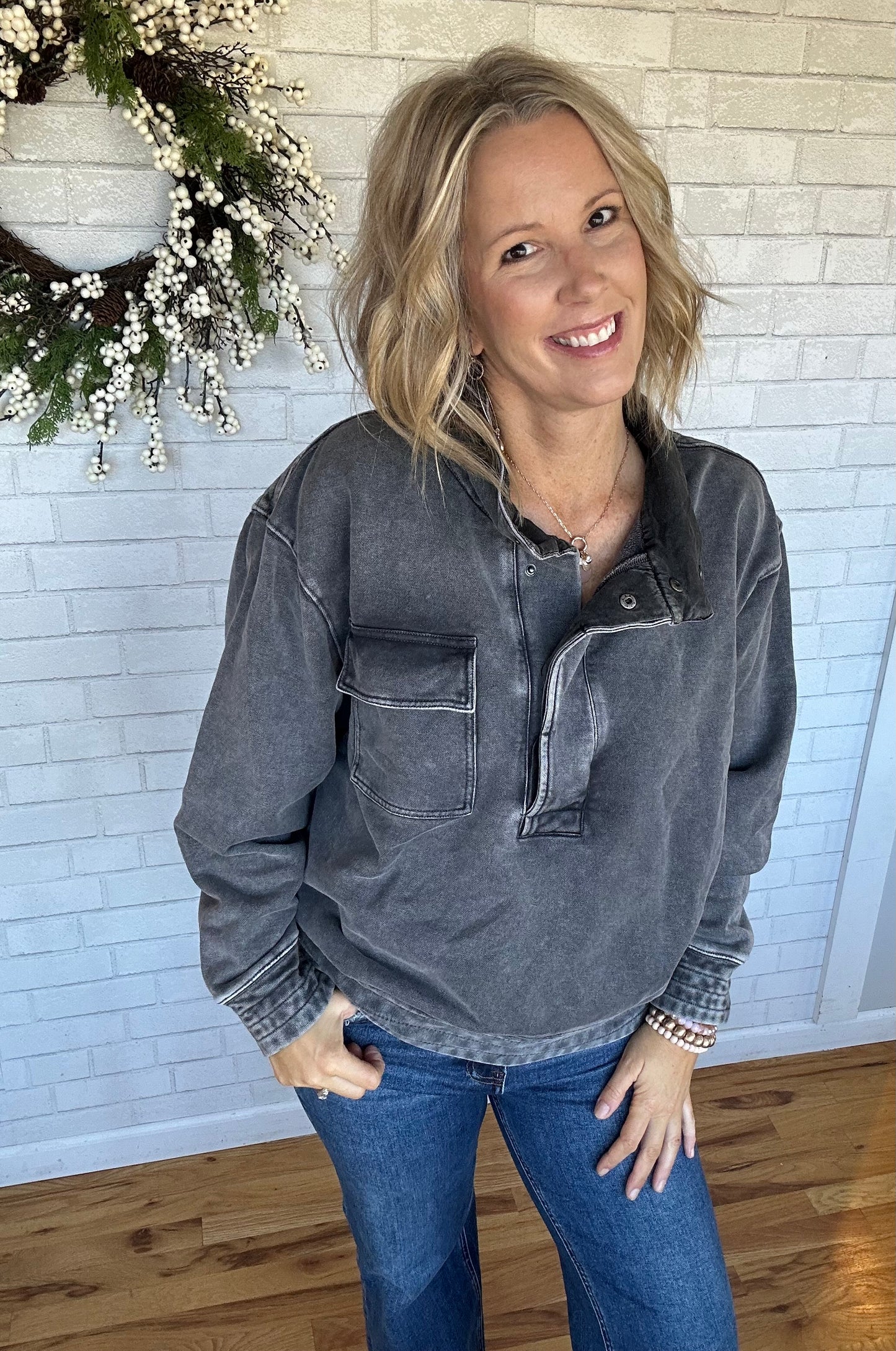 Quarter Snap Sweatshirt - Charcoal