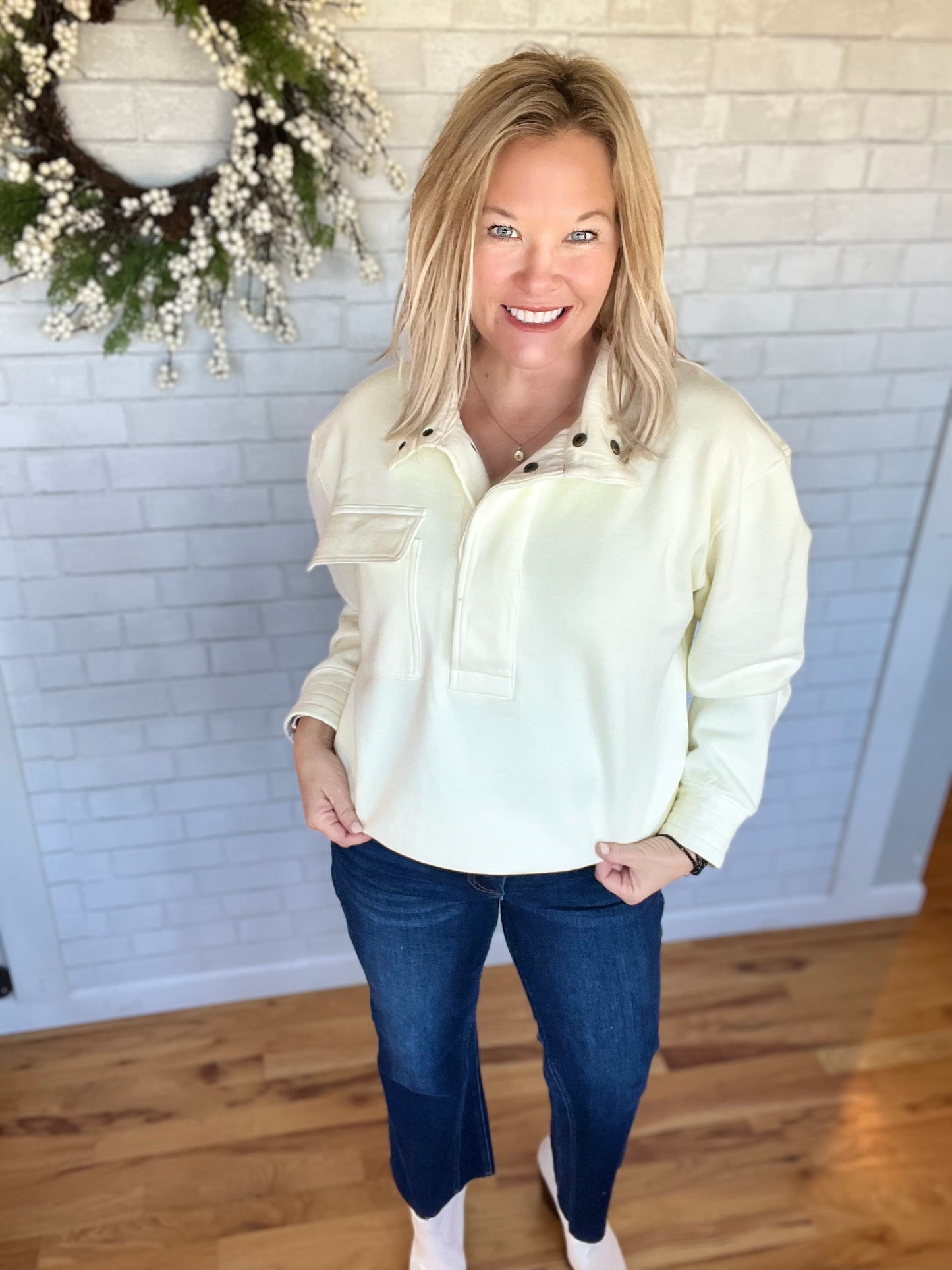 Quarter Snap Sweatshirt - Buttercream