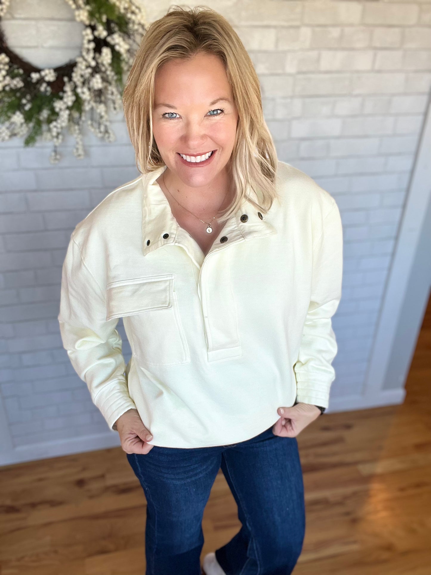 Quarter Snap Sweatshirt - Buttercream