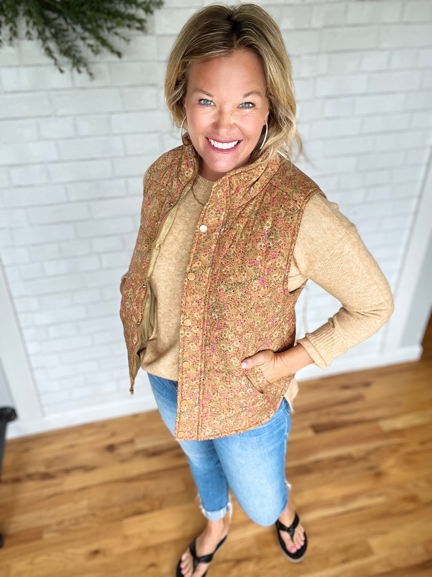 Pongo Puffer Vest - Golden Olive Floral