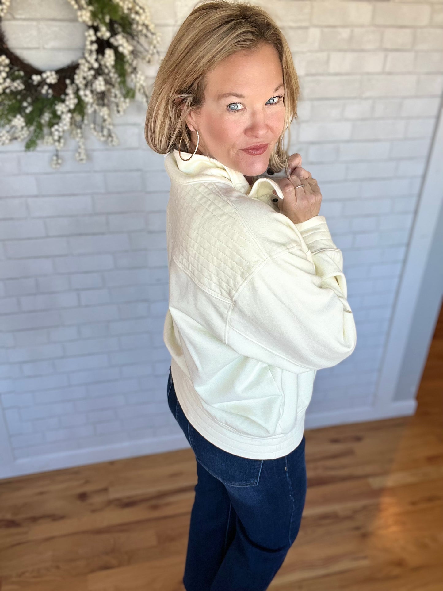 Quarter Snap Sweatshirt - Buttercream