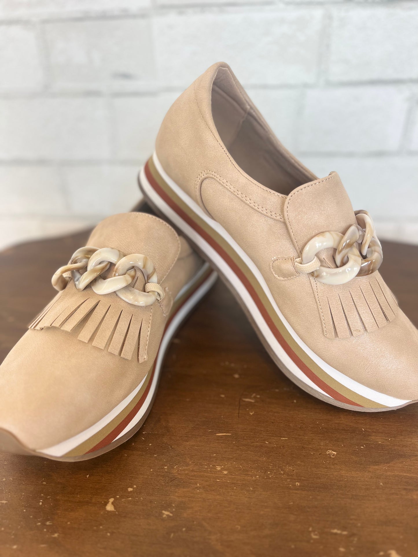 Bess Sneaker