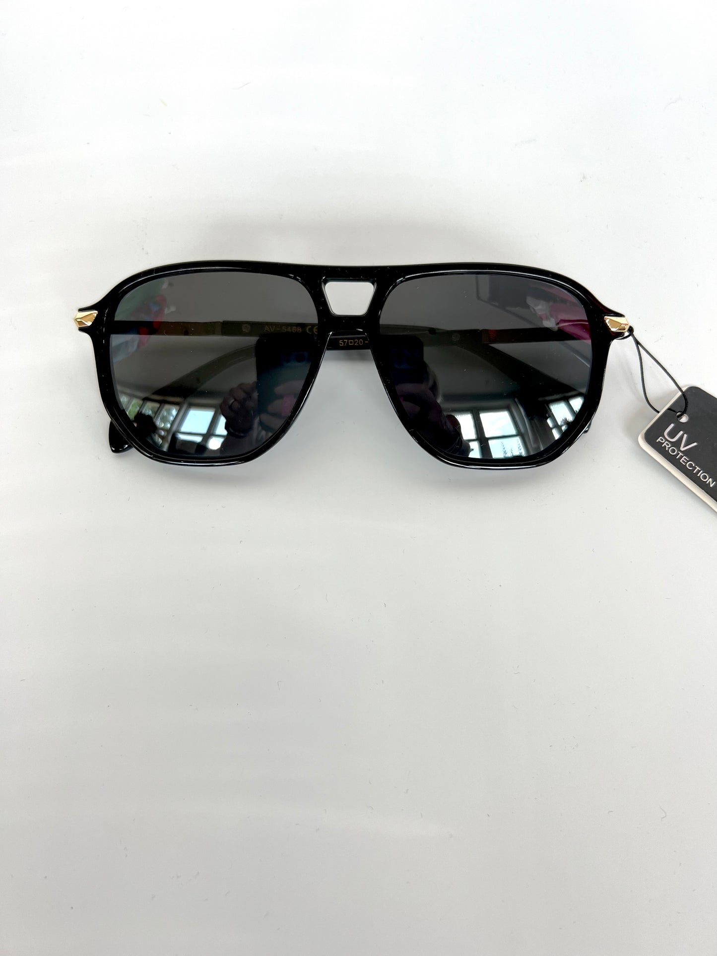 Bright Tinted Modern Aviator Sunglasses