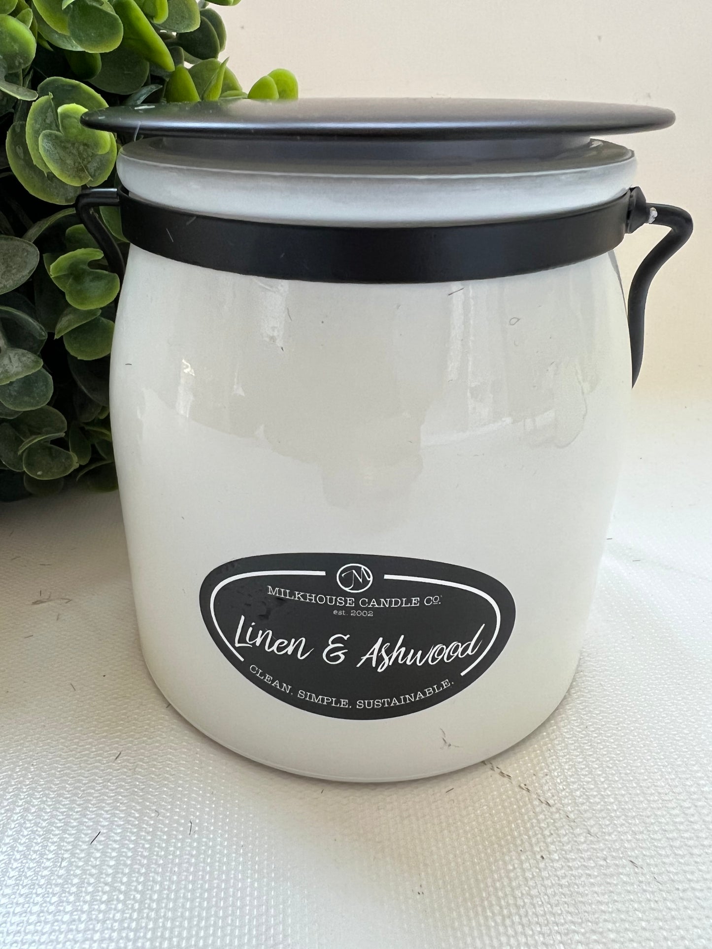 Milkhouse Candle -16 Oz Butter Jar