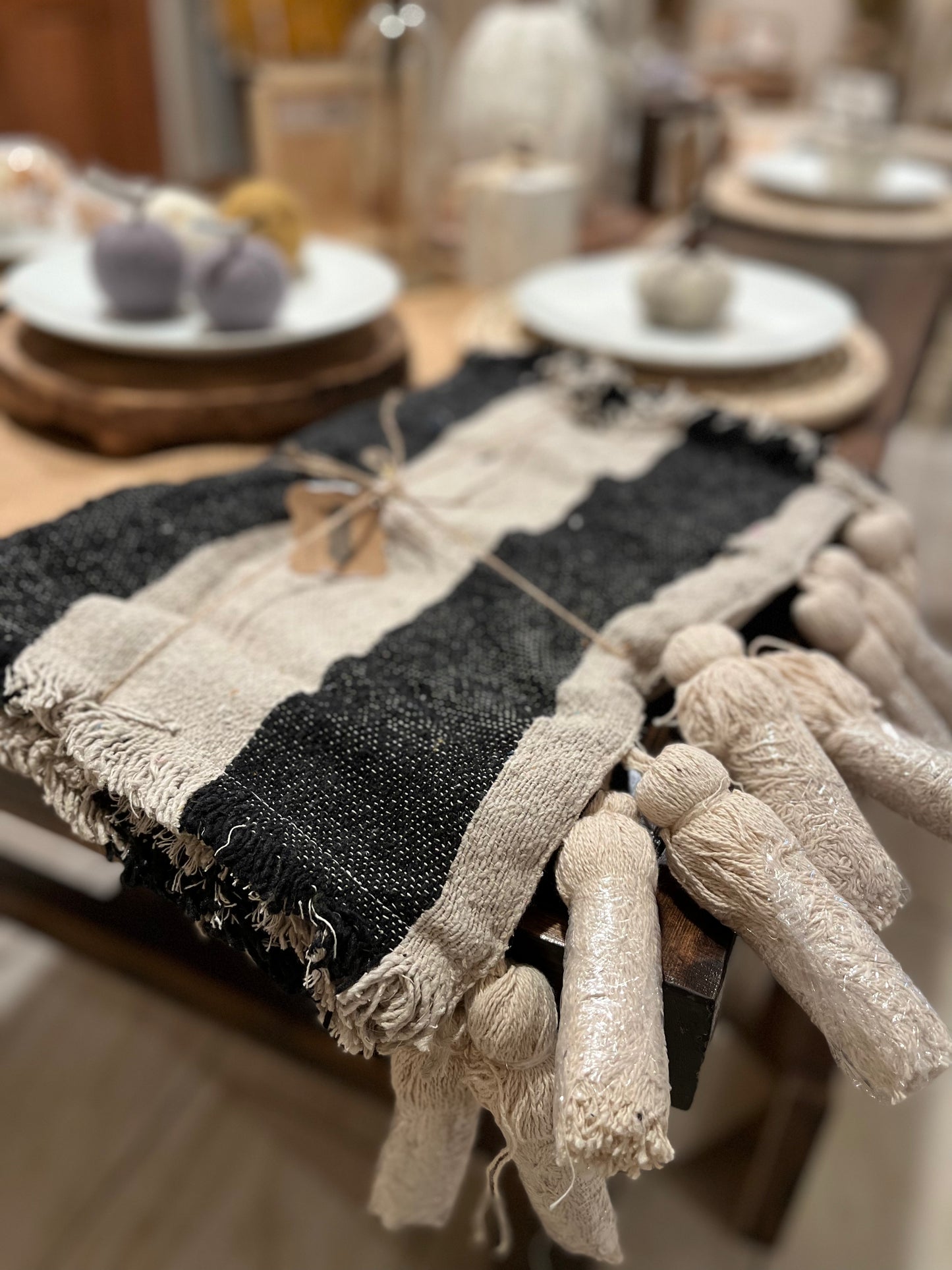 Stripe Black Ponchaa Runner