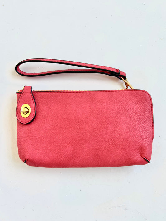 Kendall Crossbody/Wristlet