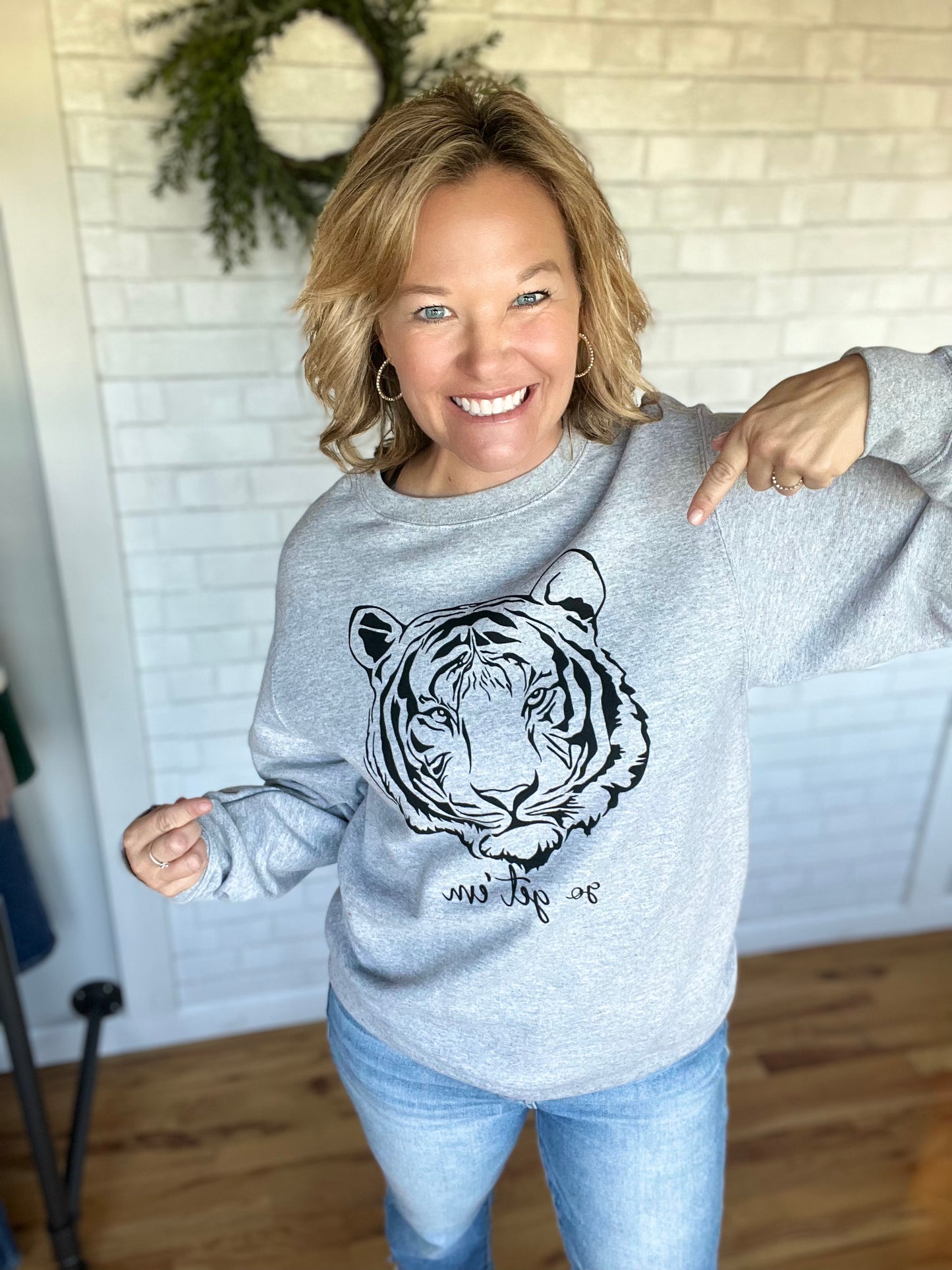 Go Get'em Tiger Sweatshirt- Grey