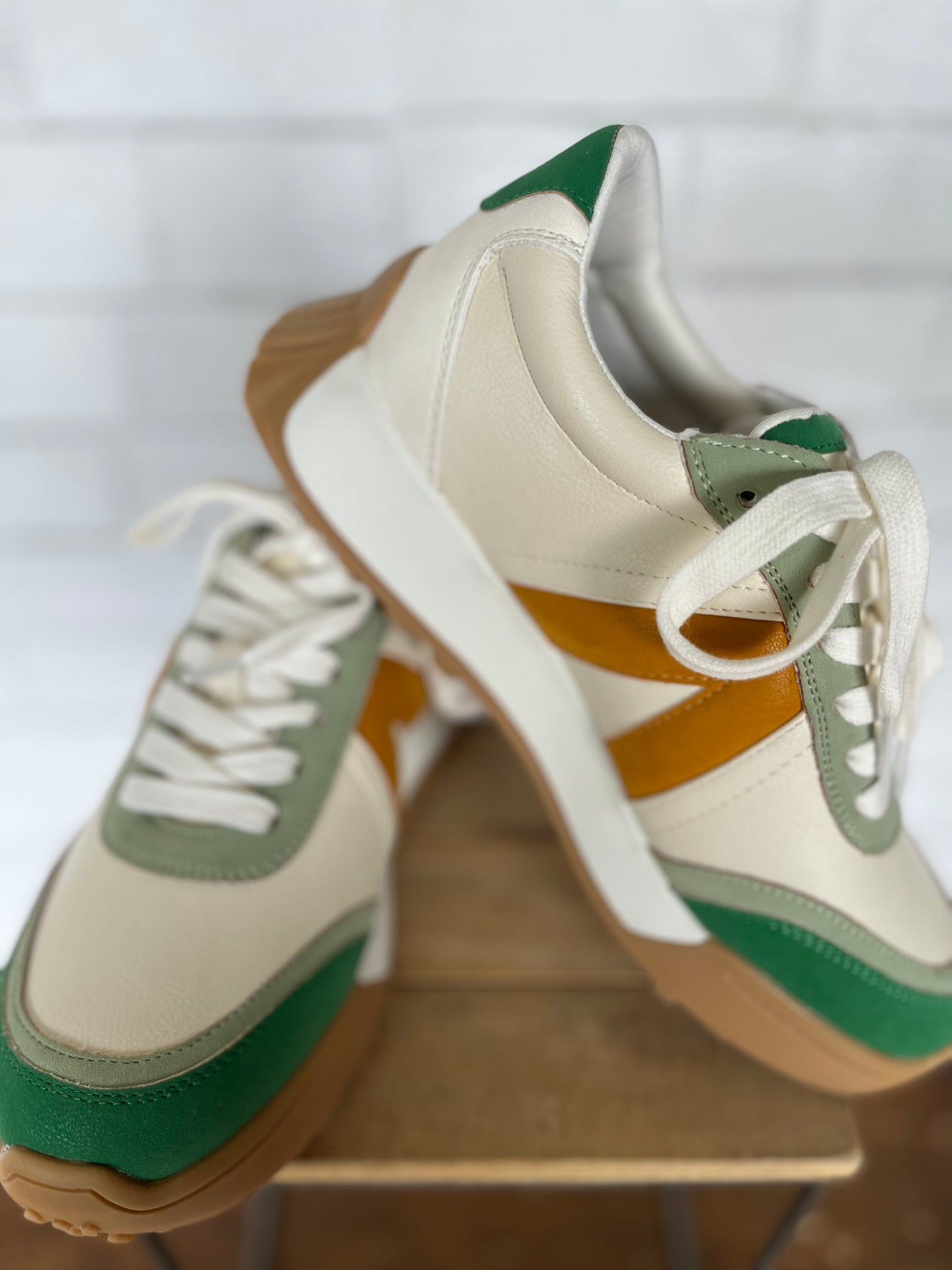 Town Sneaker - White Green