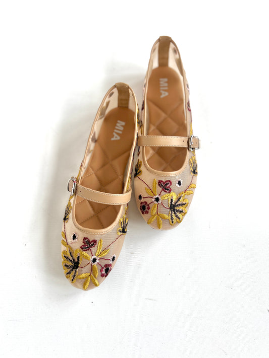 Bluet Flat