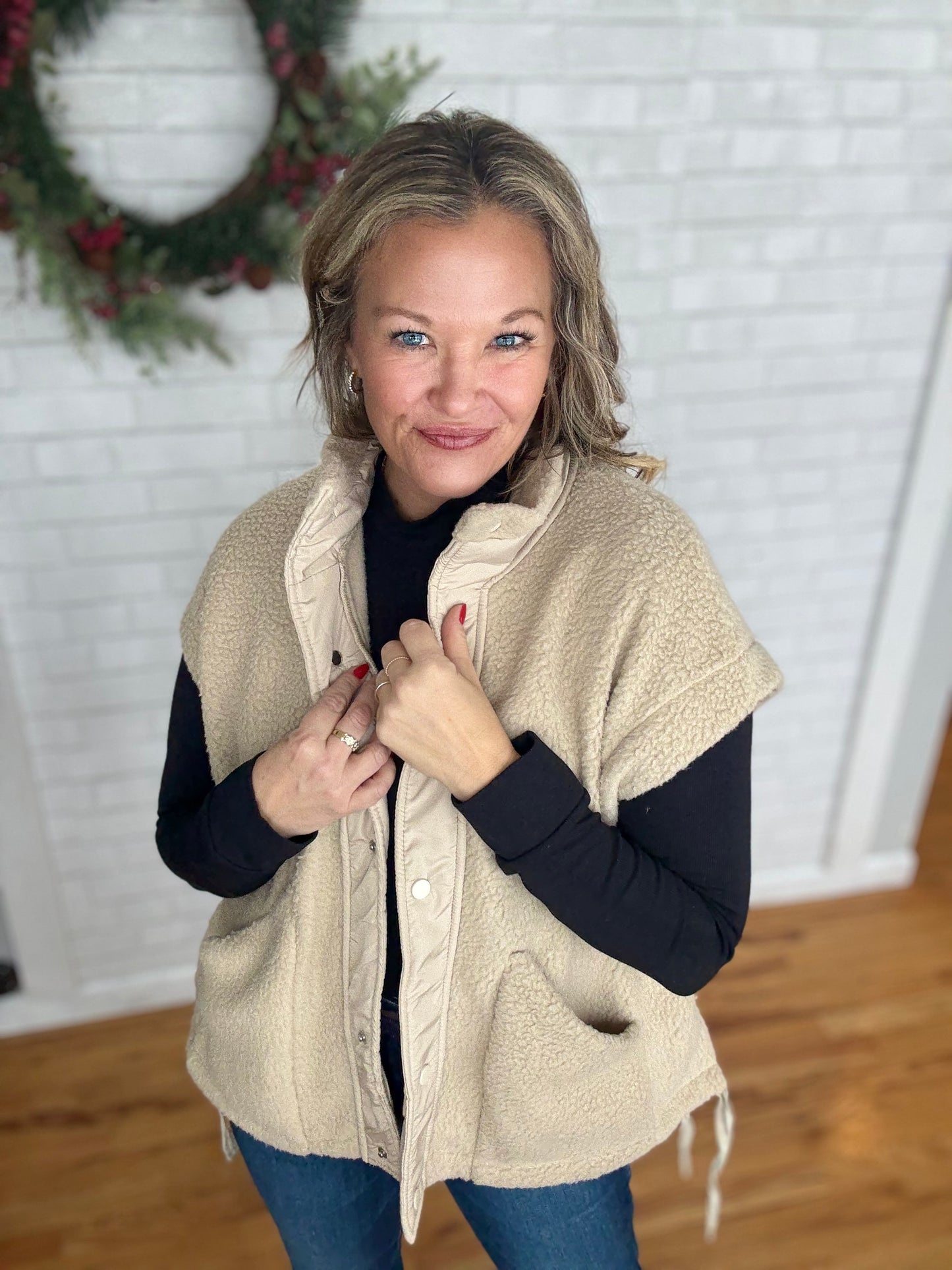 Felicia Fleece Vest - Beige