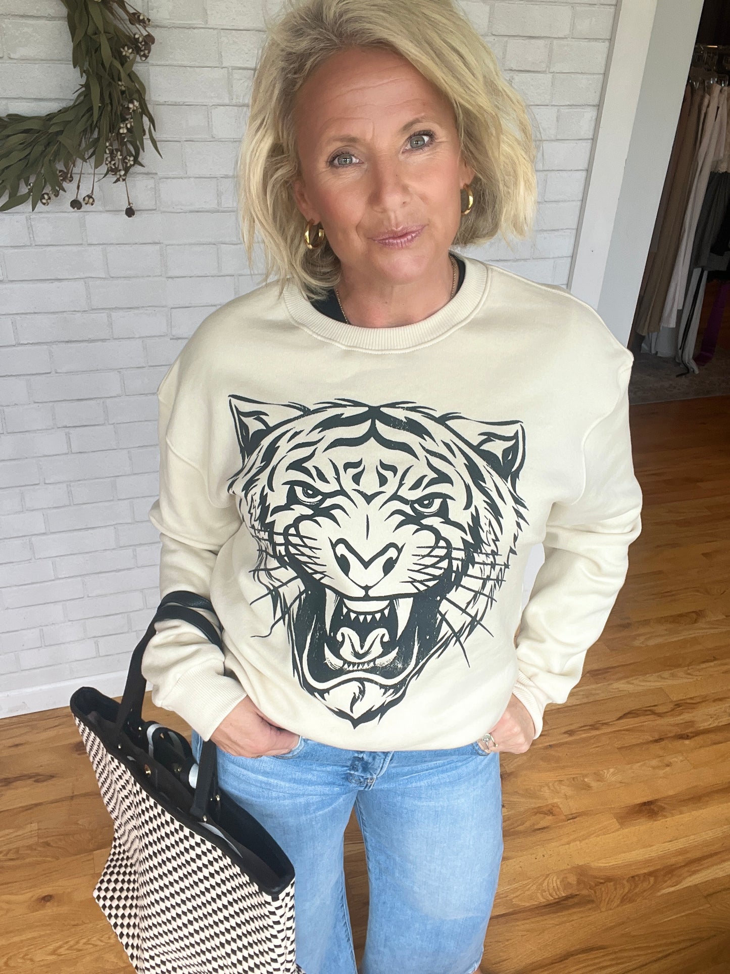 Tiger Graphic Sweatshirt -Oat