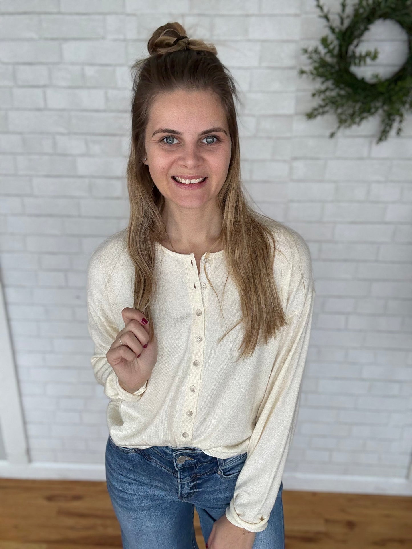 Della Cardigan-Ivory