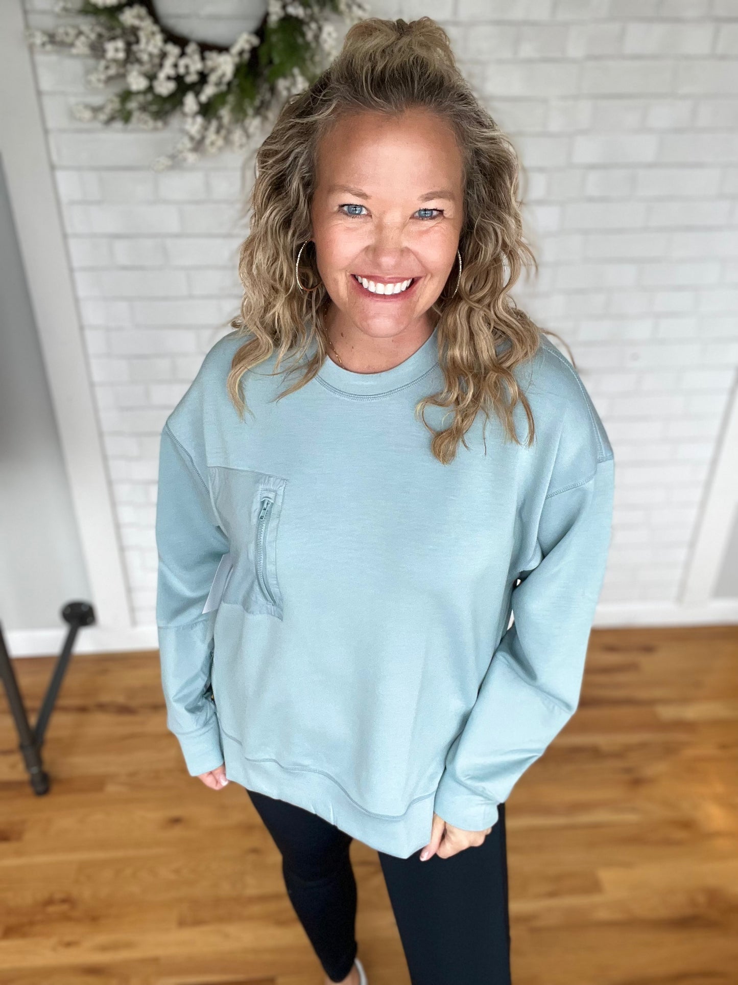 Sophia Crewneck - Smokey Blue