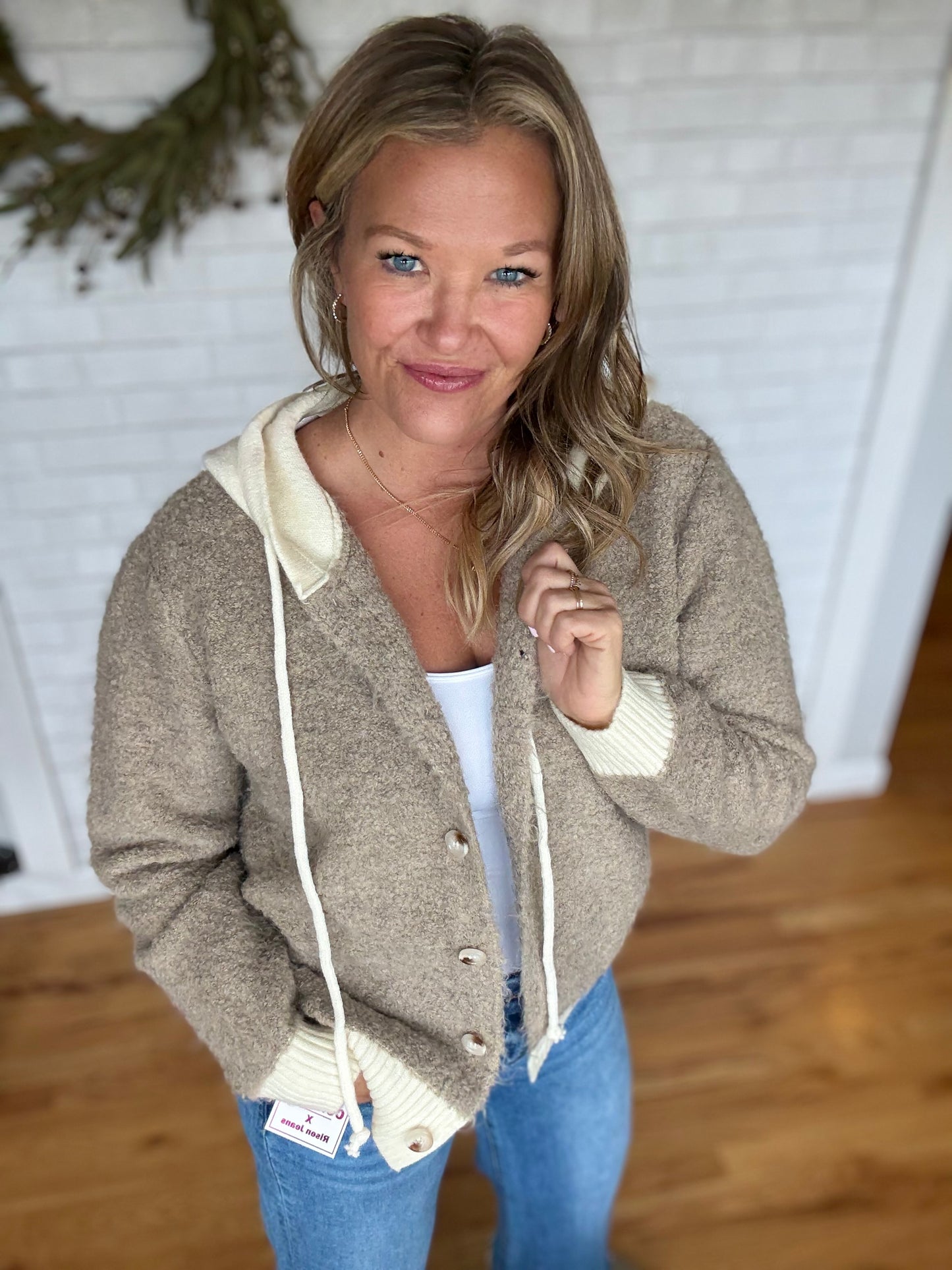 Bennie Hoodie Sweater