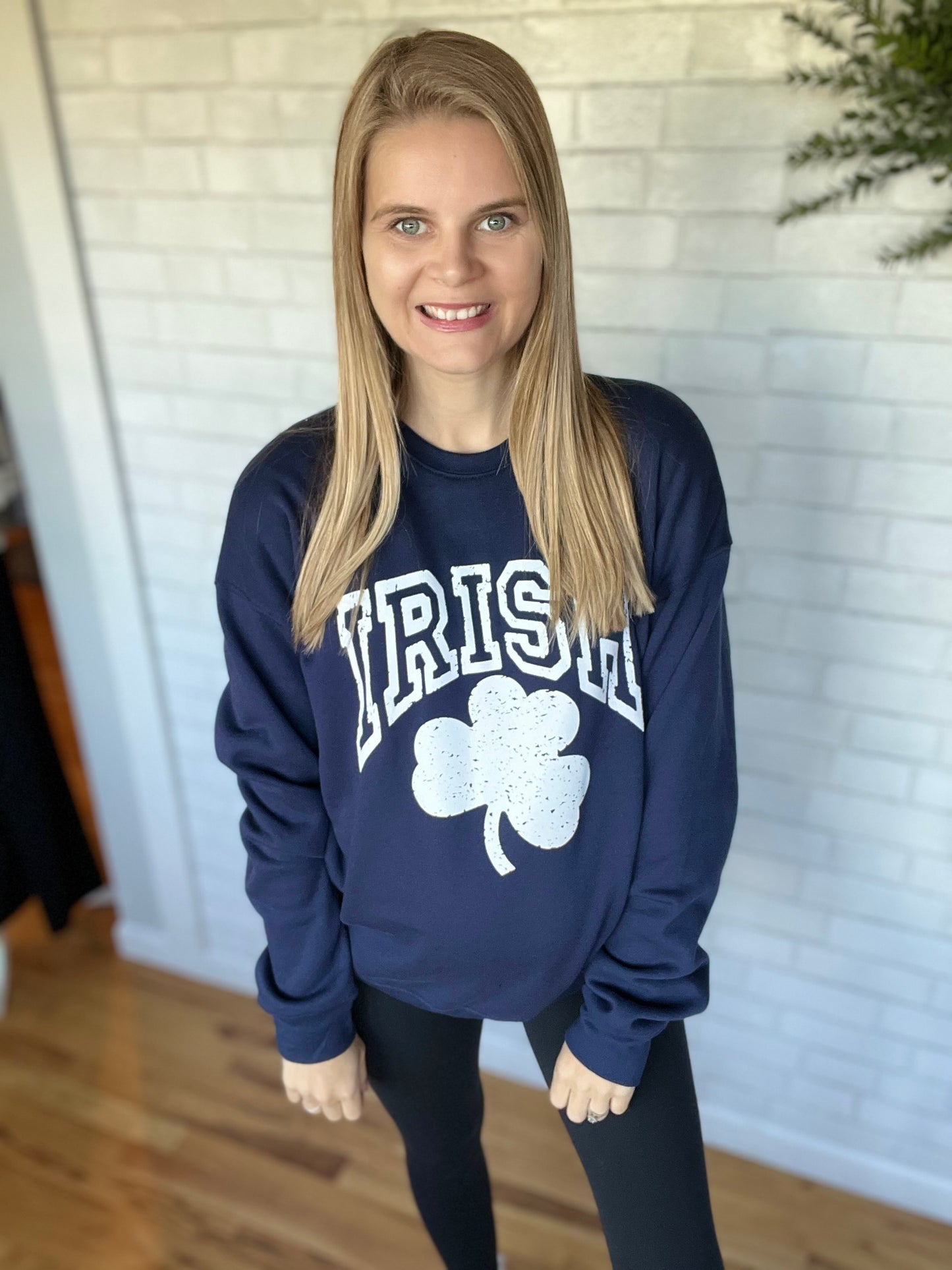 Shamrock Sweatshirt - Navy