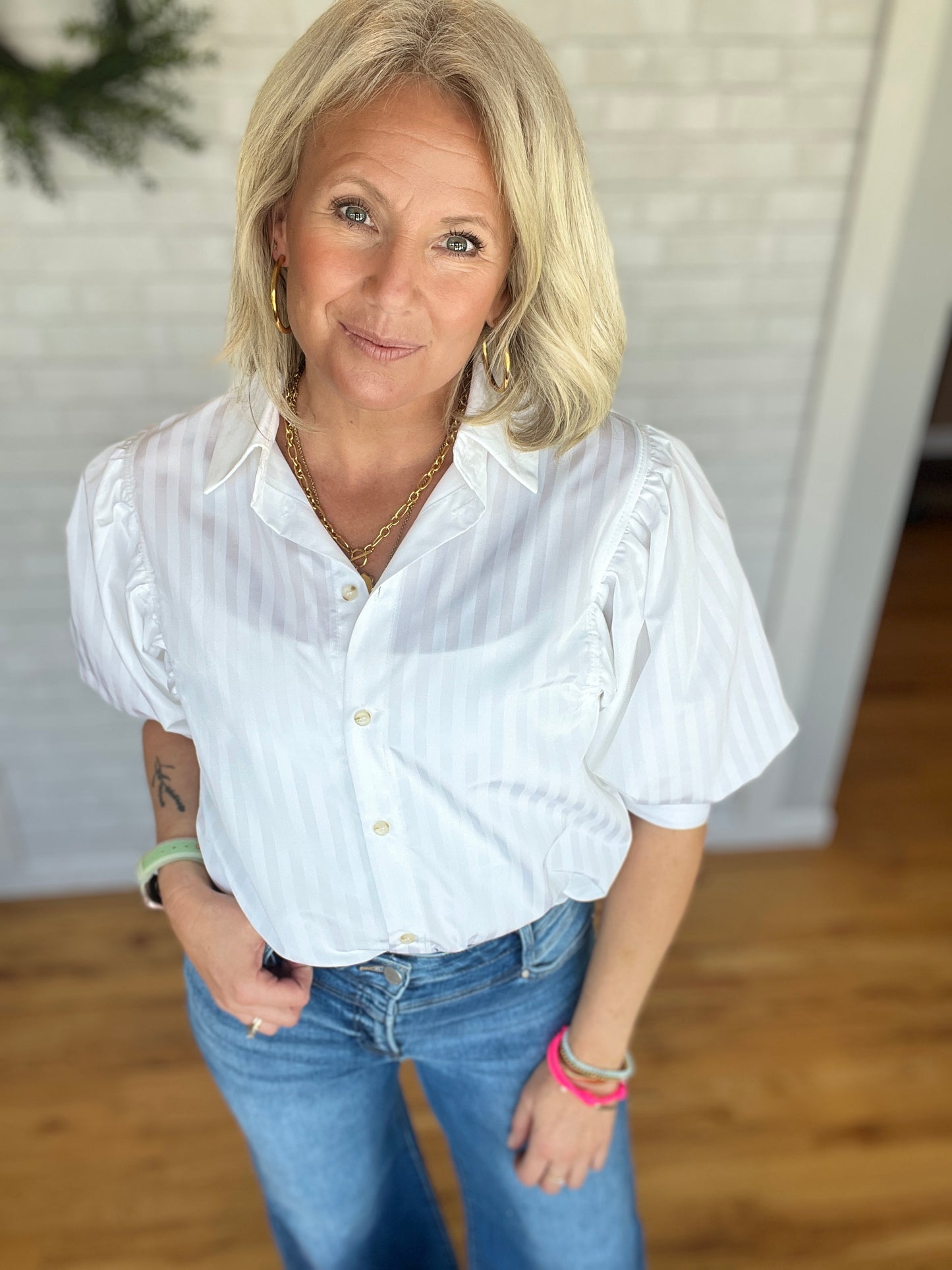 Chic Puff Sleeve Top- White Stripe