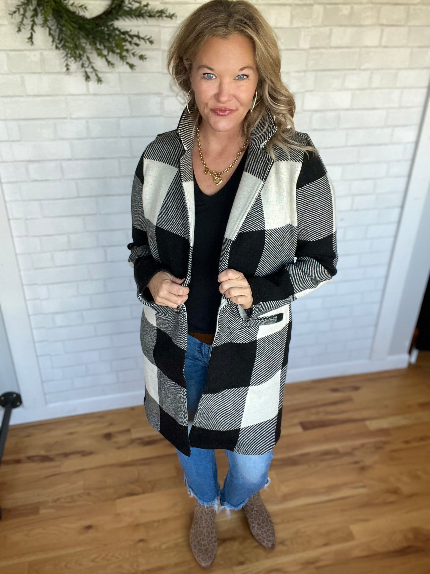 Kenzie Coat - Ivory/Black Plaid