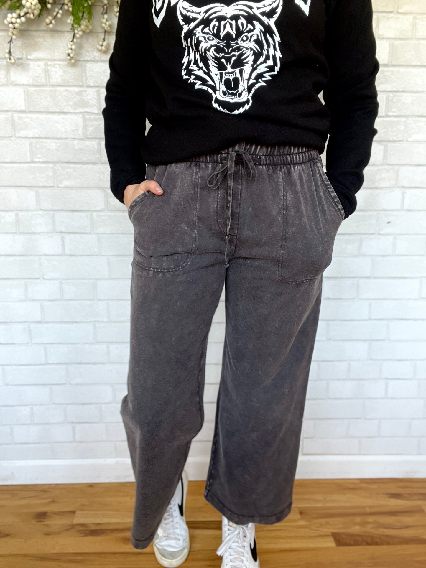 Breezy Pant - Charcoal