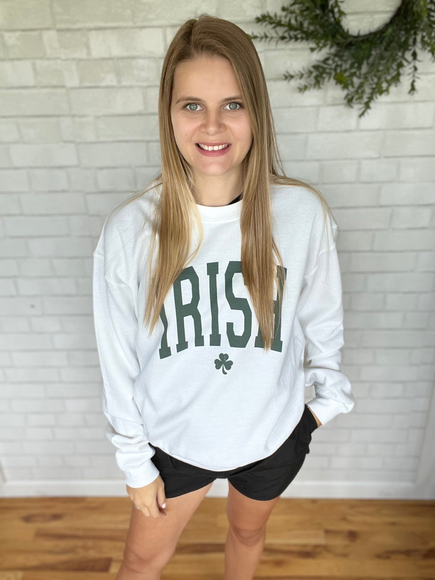 Irish Graphic Sweatshirt -White