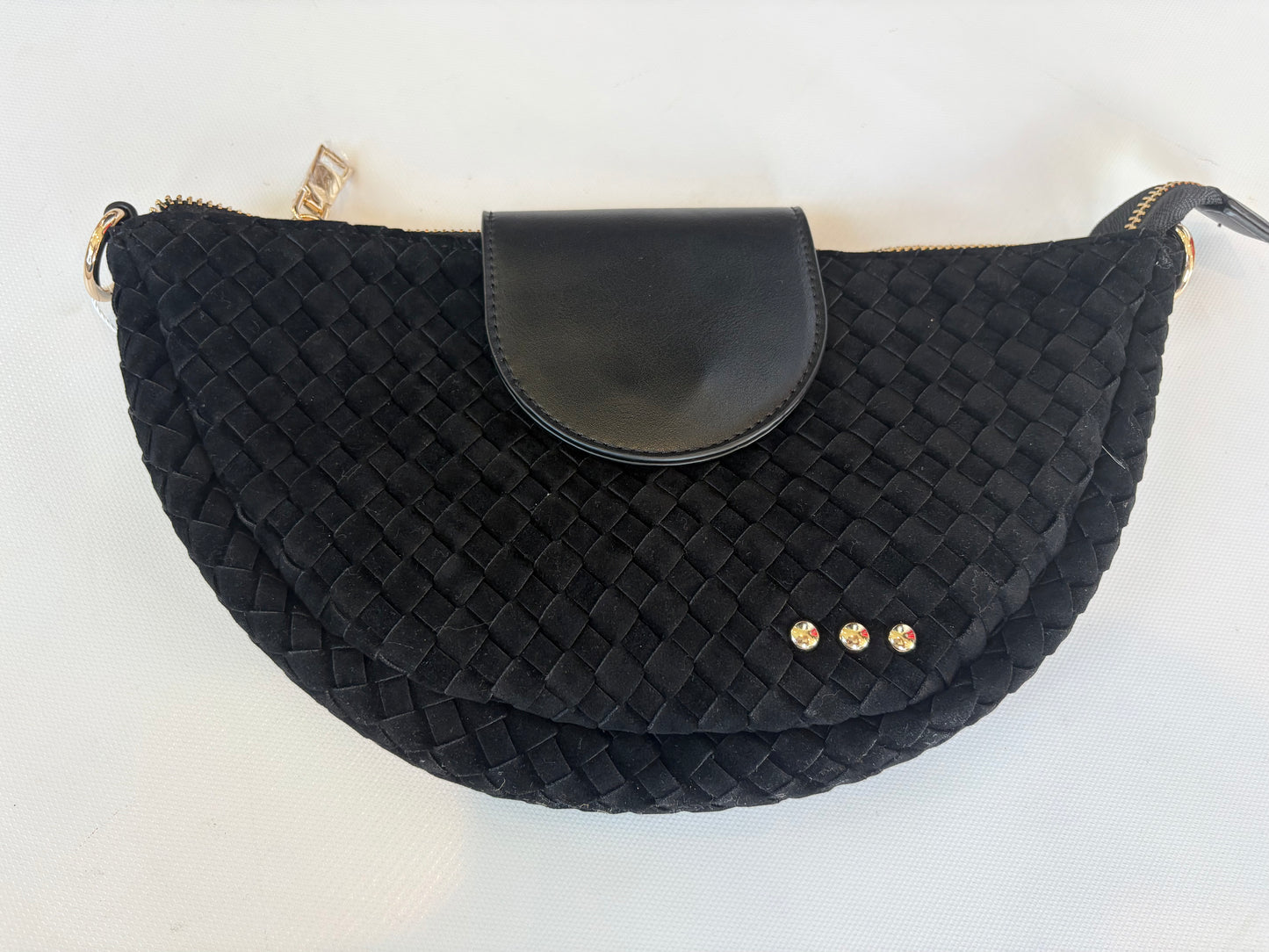 Selena Crossbody