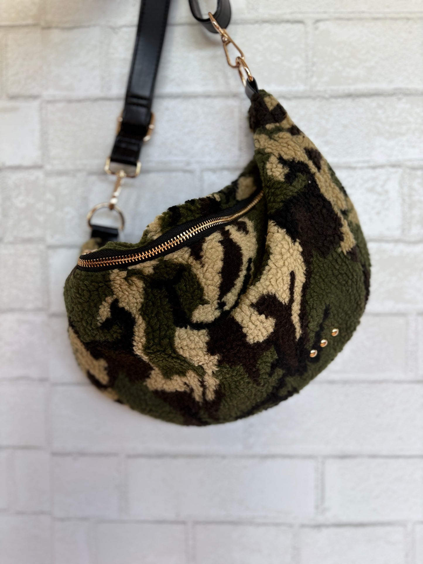 Shirley Sherpa Crossbody