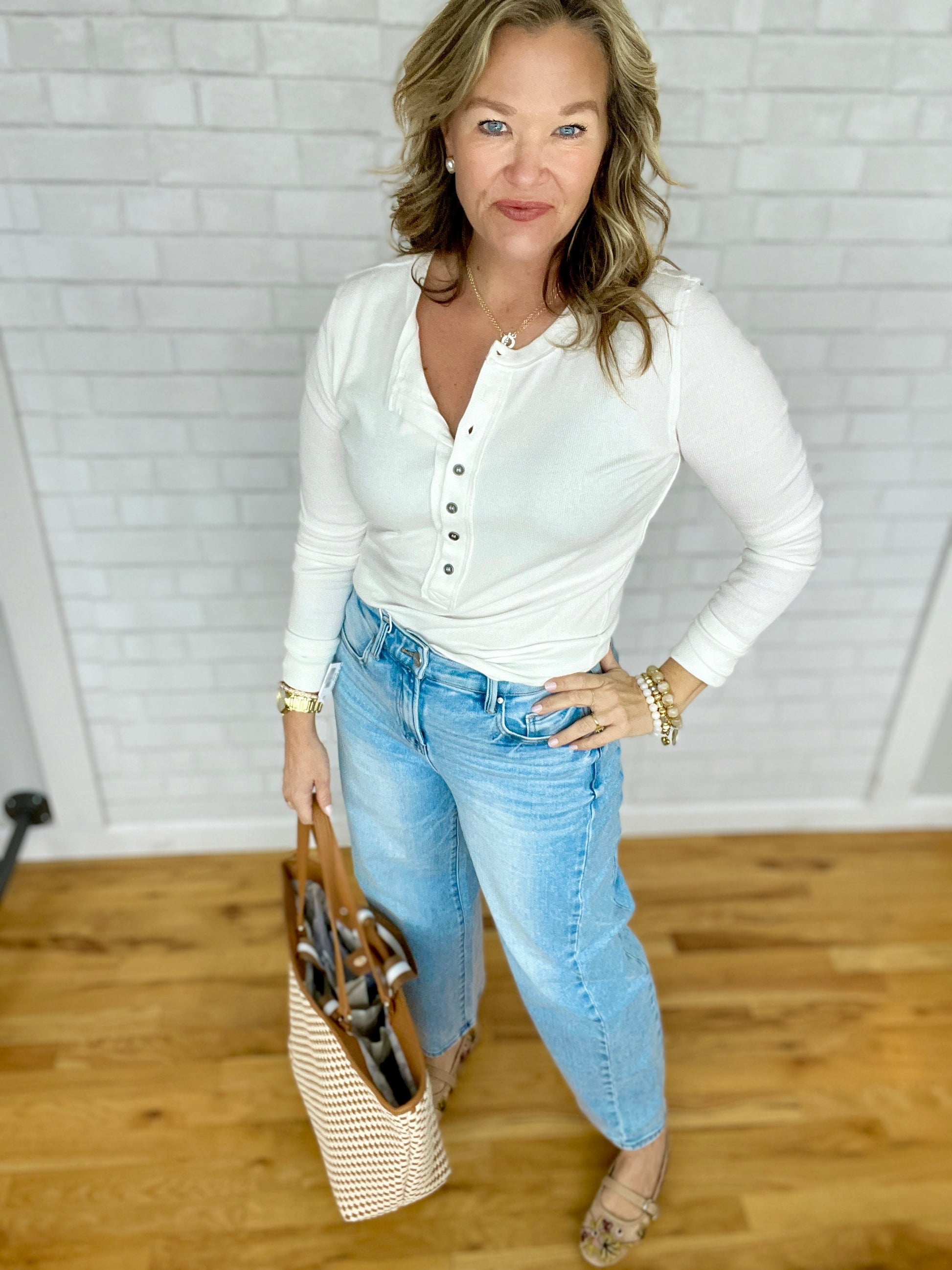 Bonnie Jeans - A Bushel & A Peck