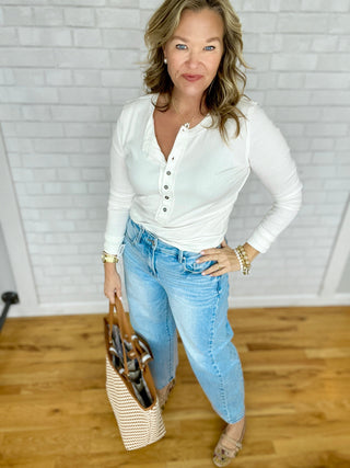 Bonnie Jeans - A Bushel & A Peck