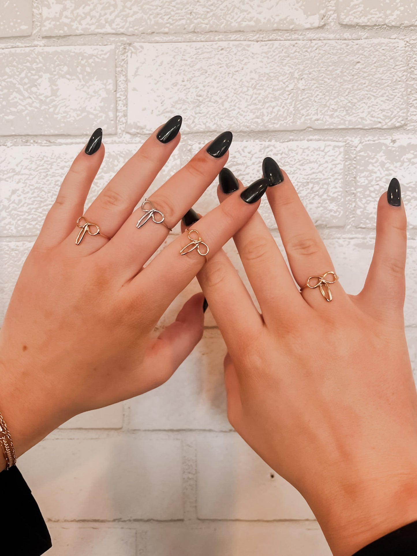 Bow Ring - A Bushel & A Peck