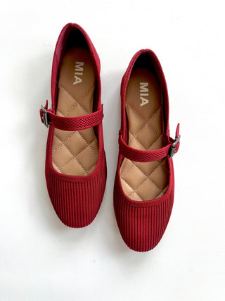Brita Flat - Red - A Bushel & A Peck