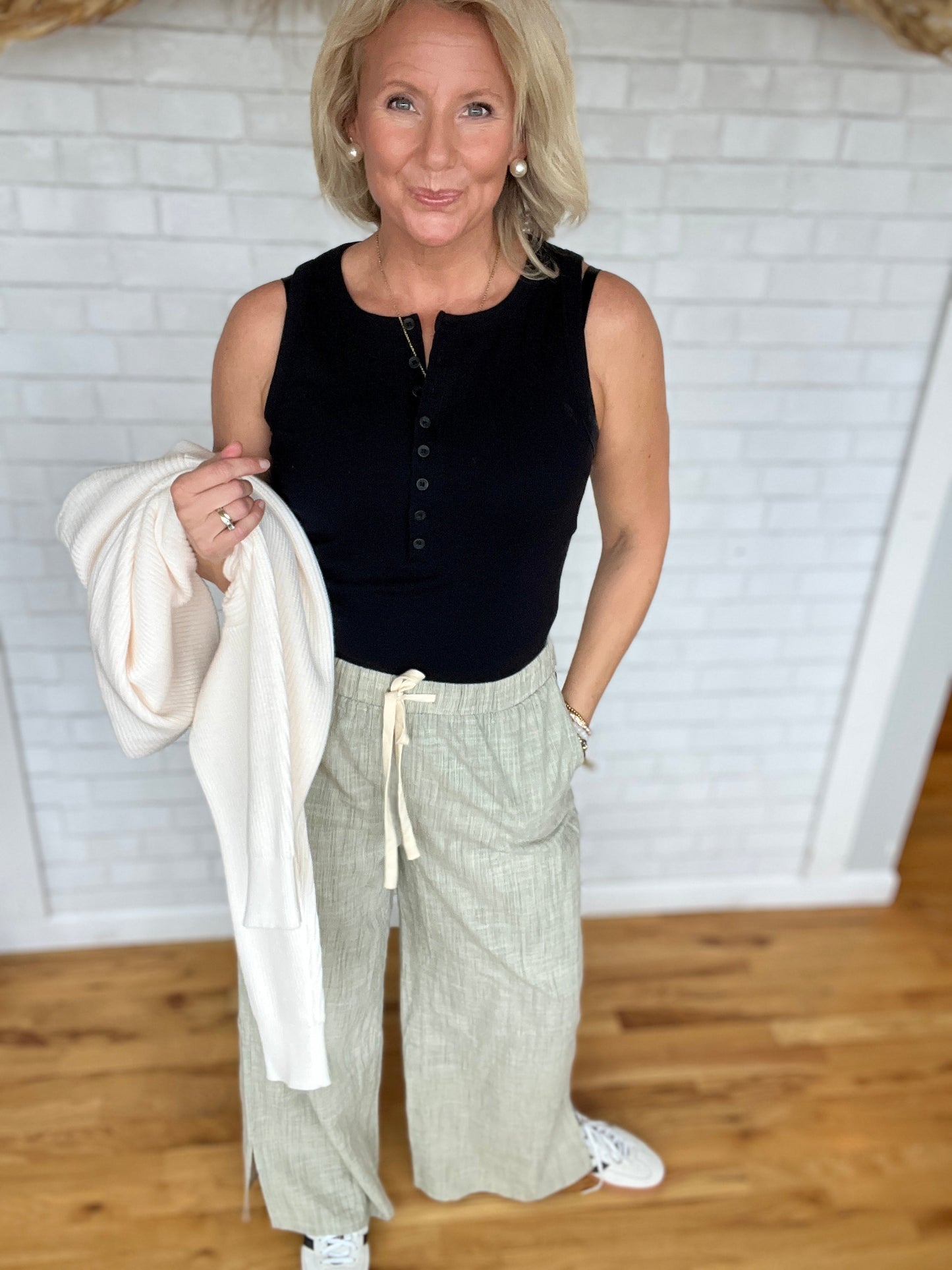 Elowen Tank - Black - A Bushel & A Peck