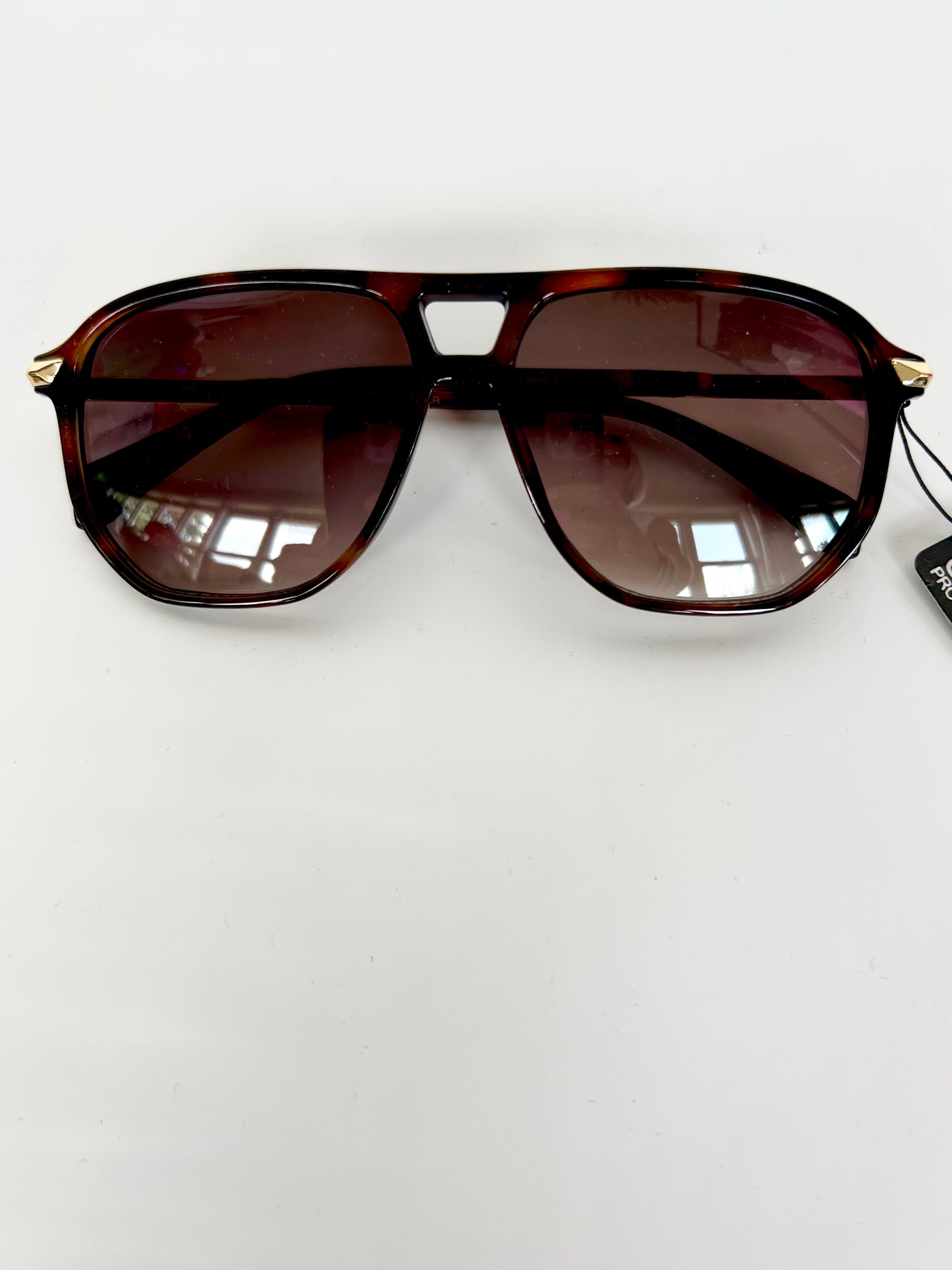 Bright Tinted Modern Aviator Sunglasses
