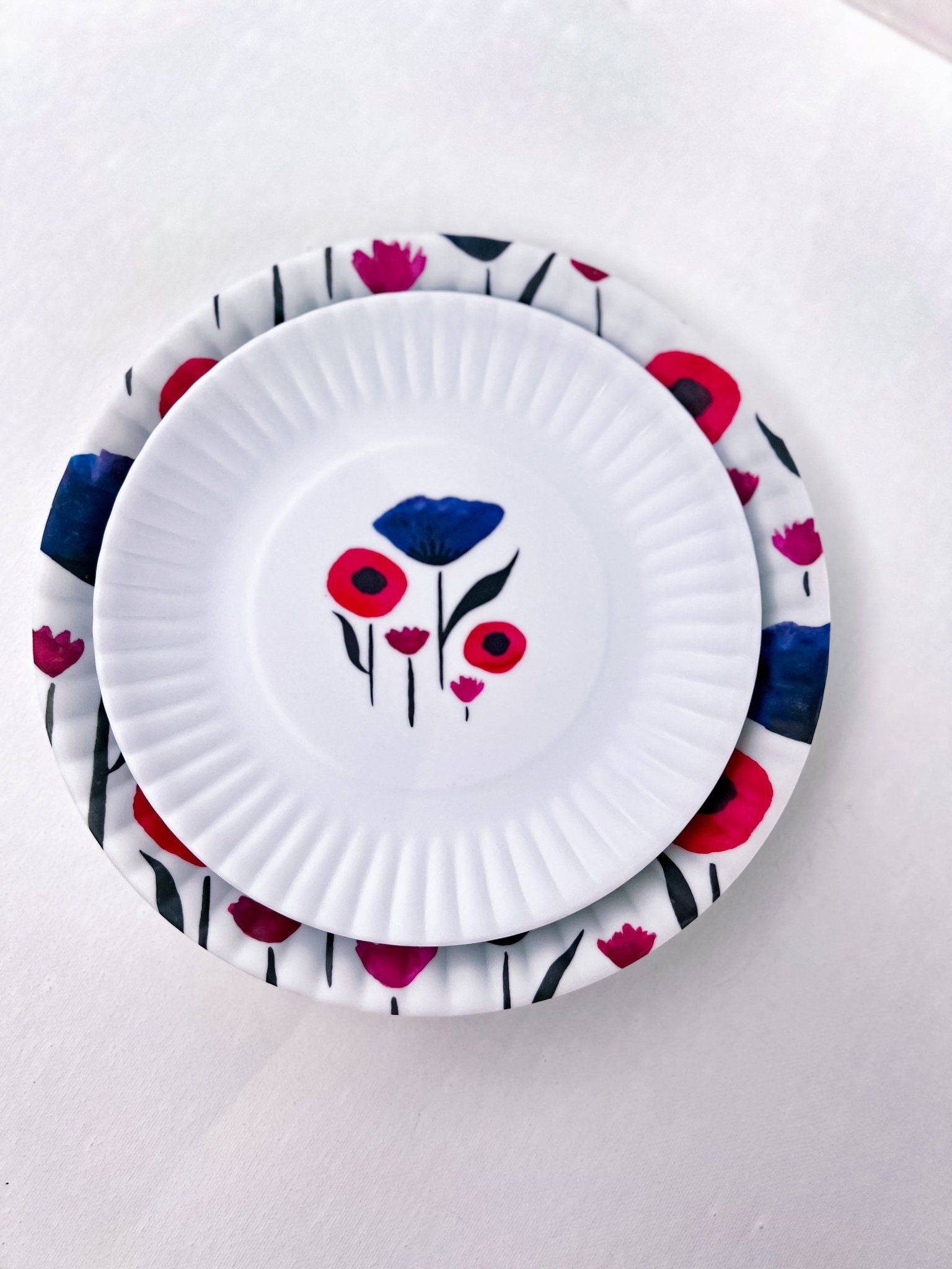 Simple Poppy Plate - A Bushel & A Peck