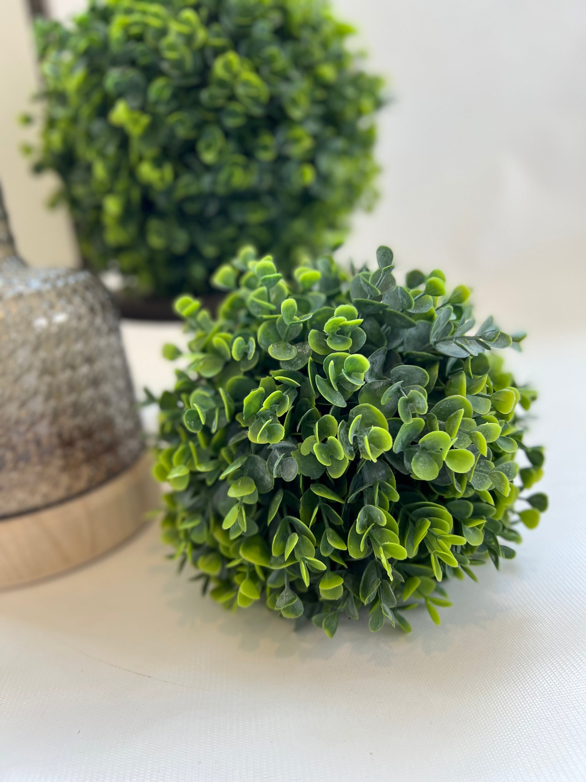 8 Inch Eucalyptus Ball